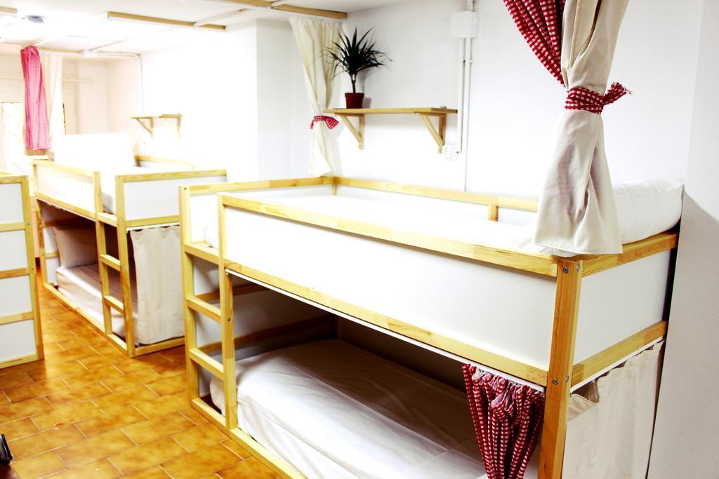 מאלגה Picnic Dreams Boutique Hostel מראה חיצוני תמונה