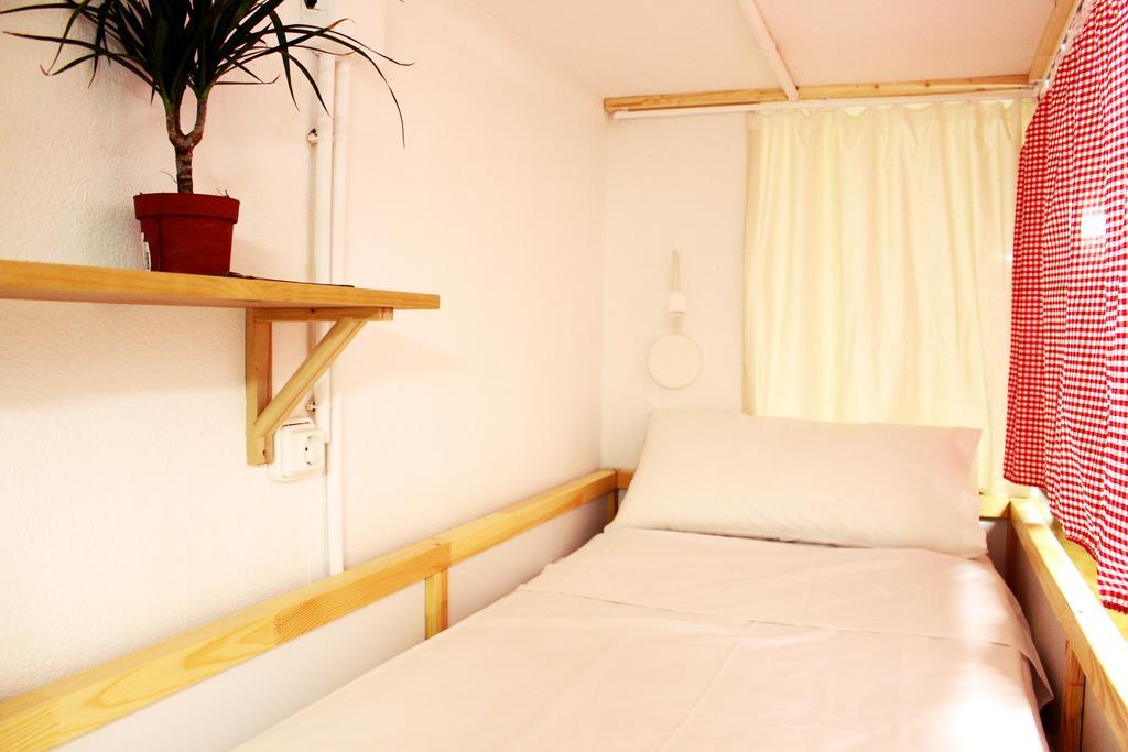 מאלגה Picnic Dreams Boutique Hostel מראה חיצוני תמונה