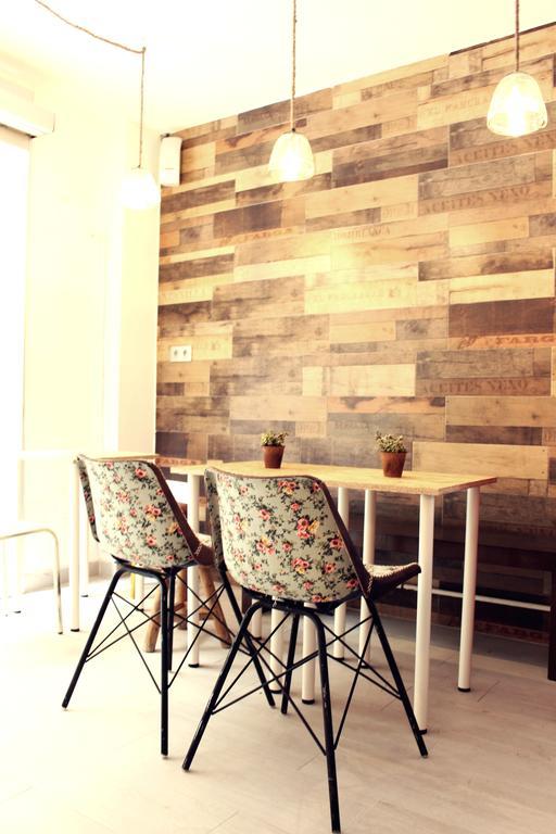 מאלגה Picnic Dreams Boutique Hostel מראה חיצוני תמונה