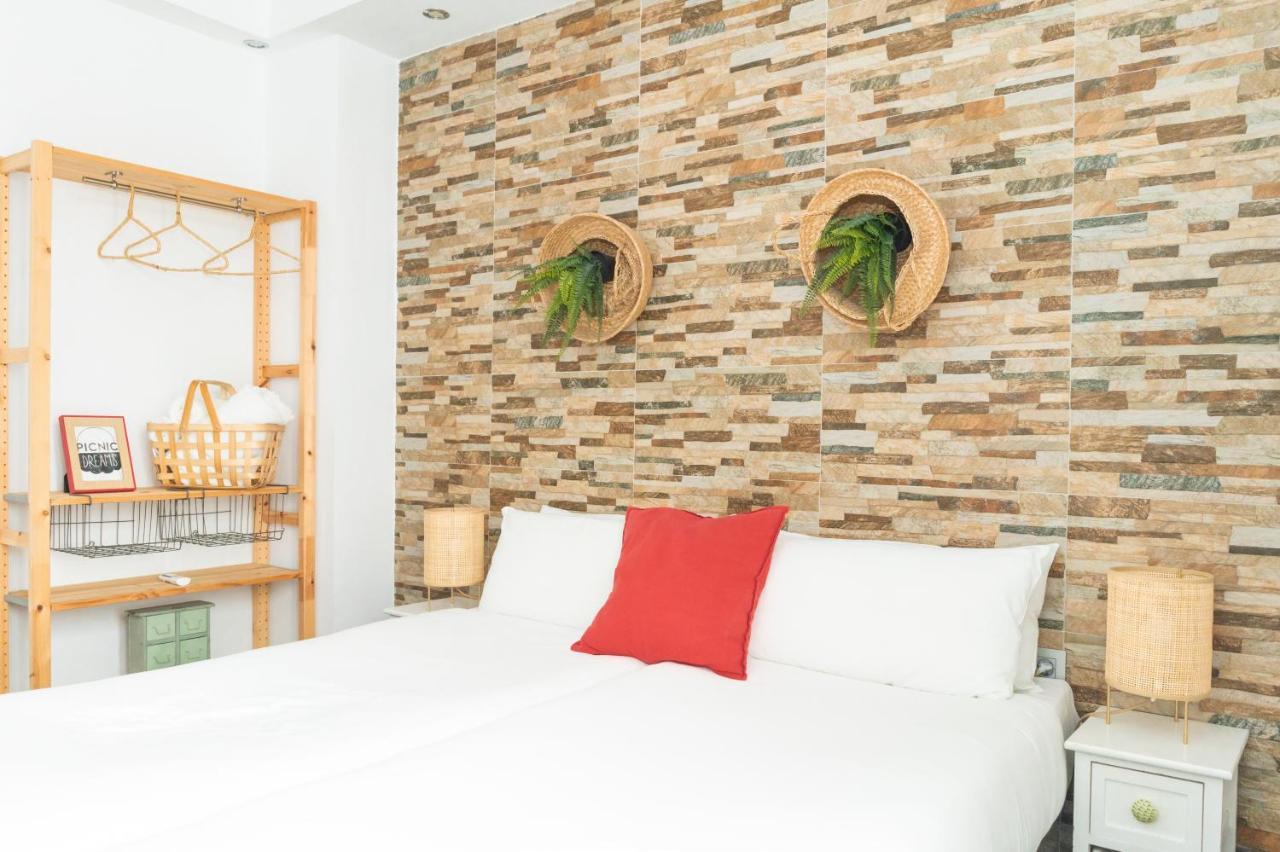 מאלגה Picnic Dreams Boutique Hostel מראה חיצוני תמונה