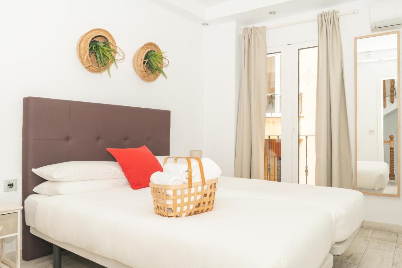 מאלגה Picnic Dreams Boutique Hostel מראה חיצוני תמונה