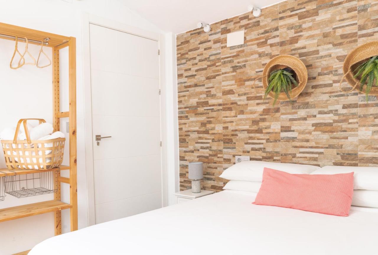 מאלגה Picnic Dreams Boutique Hostel מראה חיצוני תמונה